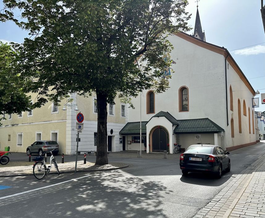 Franziskanerkirche & Kloster